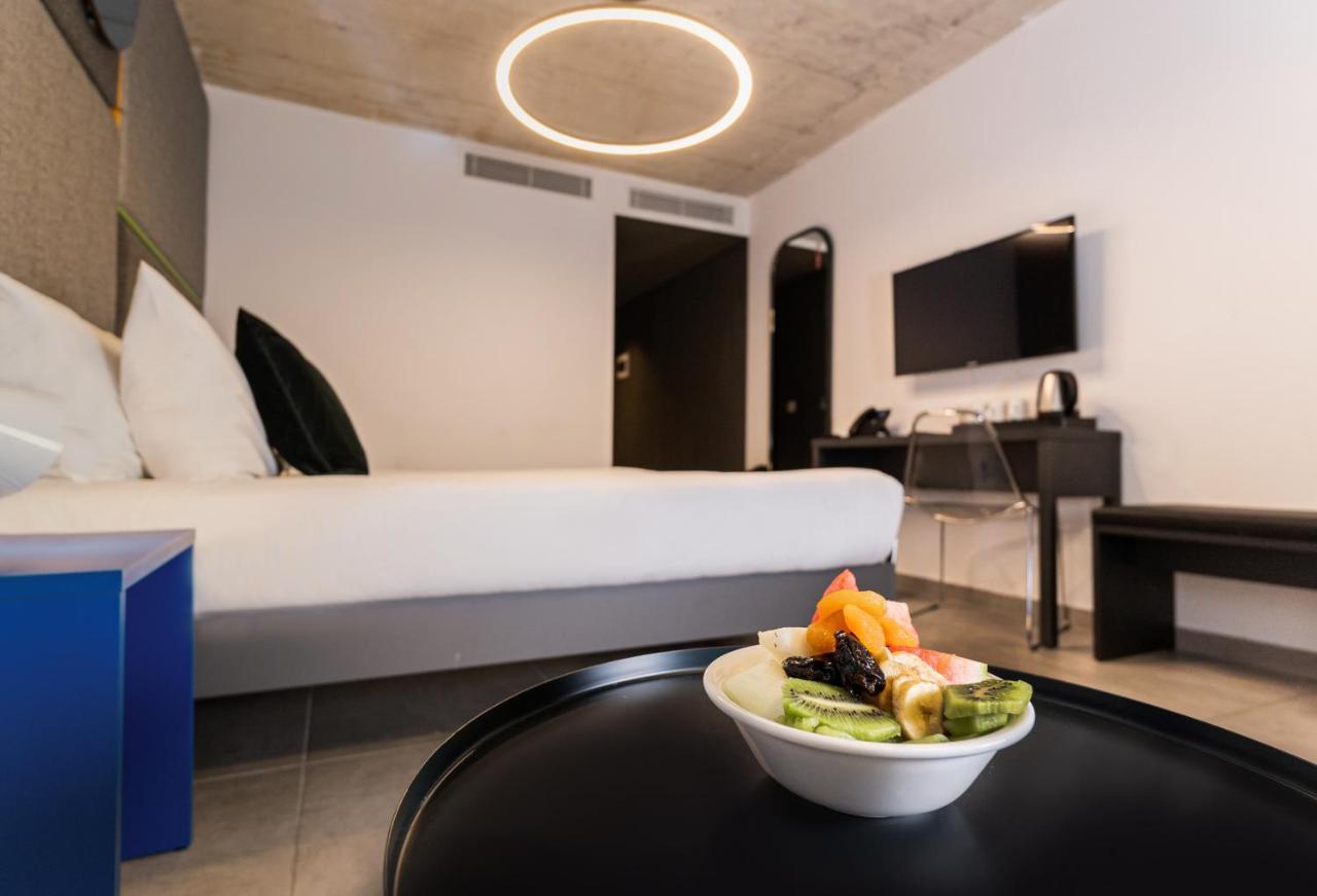 Ikyk Hotel- Ik Collection Saint Julian's Ngoại thất bức ảnh